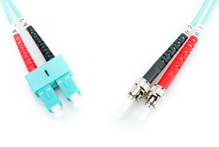 Digitus LWL Duplex Kabel, OM3, 2x ST Stecker/2x SC Stecker, 1m, türkis