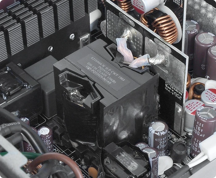 Thermaltake ToughPower GF1 ARGB 850W, ATX 2.4