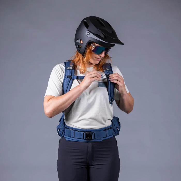 Evoc Trail Pro 16 S/M denim
