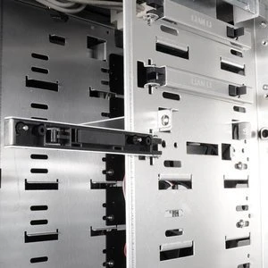 Lian Li PC-B10B schwarz, schallgedämmt