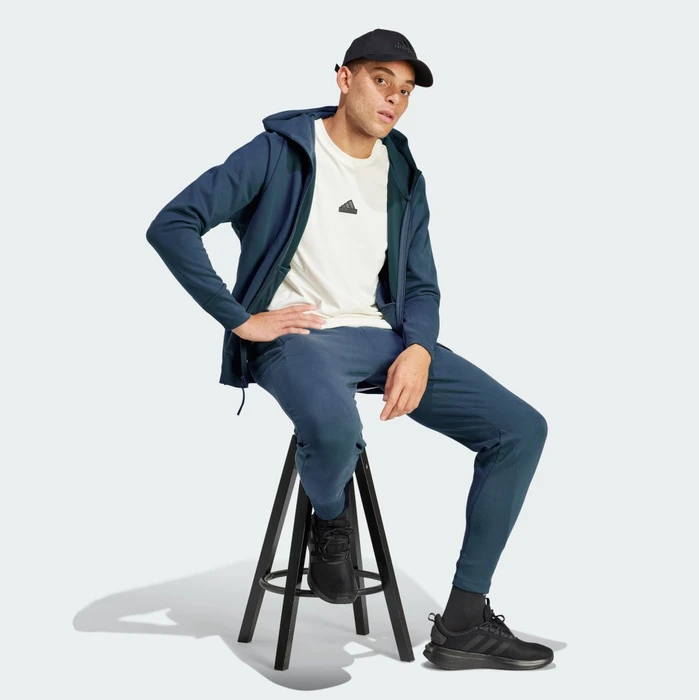 adidas Z.N.E. Winterized Trainingshose lang legend ivy (Herren)
