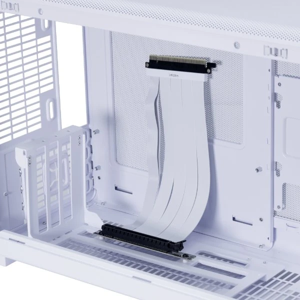 Lian Li Riser Card, inkl. PCI-Slot Blende für Lian Li A3-mATX, gewinkelt, PCIe 4.0, 150mm, weiß