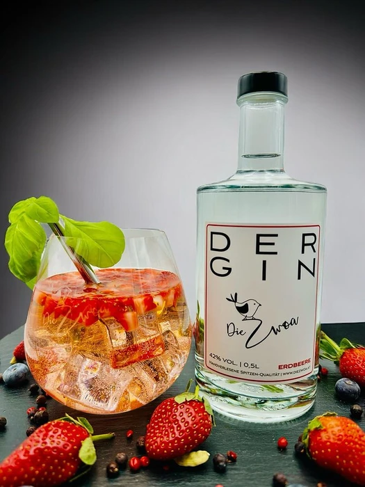 Die Zwoa Erdbeeren Gin 500ml