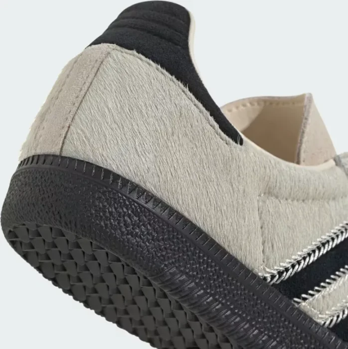 adidas Samba OG wonder white/core black/alumina (Damen)