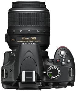 Nikon D3200 schwarz mit Objektiv Fremdhersteller
