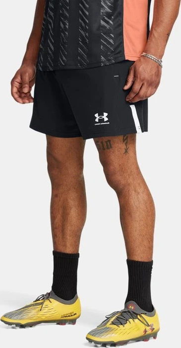 Under Armour Challenger Pro Webstoff Hose kurz schwarz (Herren)