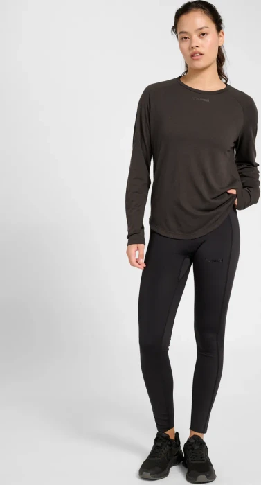 hummel MT Vanja Funktionsshirt langarm after dark (Damen)