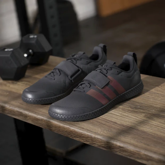 adidas Die Total core black/carbon