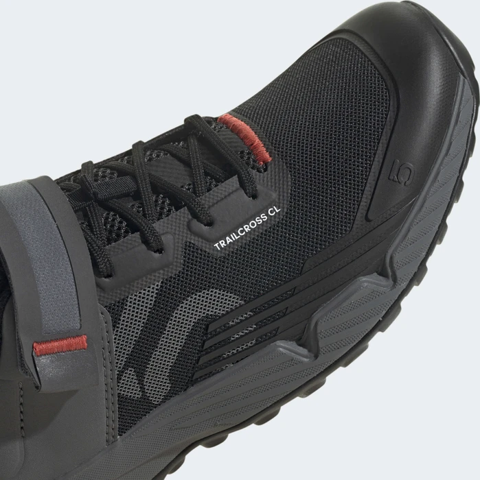 Five Ten Trailcross Clip In core black/grey three/red (Damen)