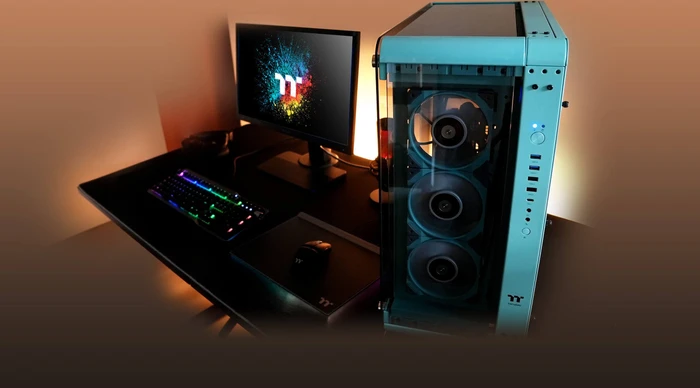 Thermaltake Core P6 TG Turquoise, Glasfenster
