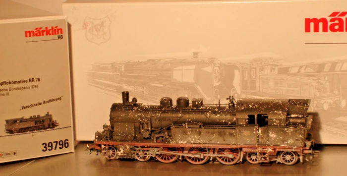 Märklin - Spur H0 Dampflok - Dampflokomotive Baureihe 78 DB verschneit