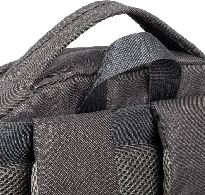 RivaCase Galapagos 7761 Laptop Rucksack 15.6", khaki