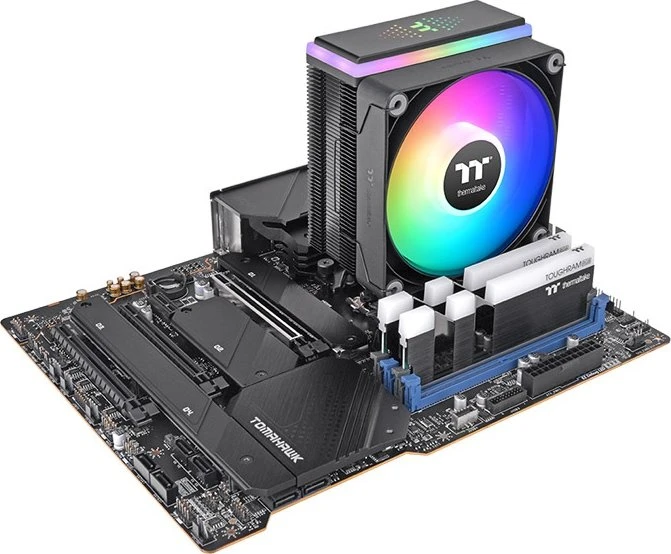 Thermaltake Astria 200 ARGB Sync Black, schwarz