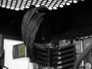 NZXT Source 210 schwarz