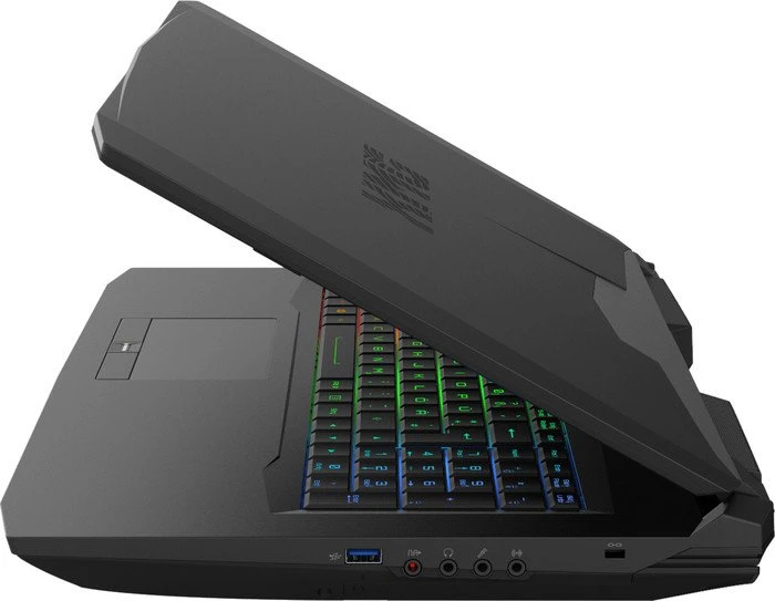 Schenker XMG U716-hzp, Core i7-6700, 16GB RAM, 250GB SSD, 1TB HDD, GeForce GTX 980, DE