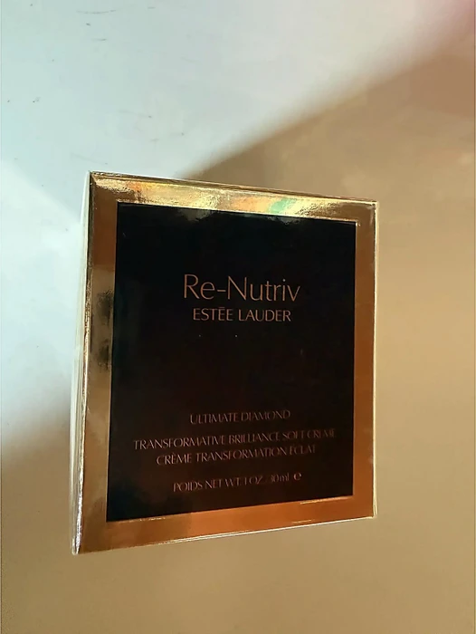 Estée Lauder Re-Nutriv Ultimate Diamond Transformative Brilliance Soft Cream