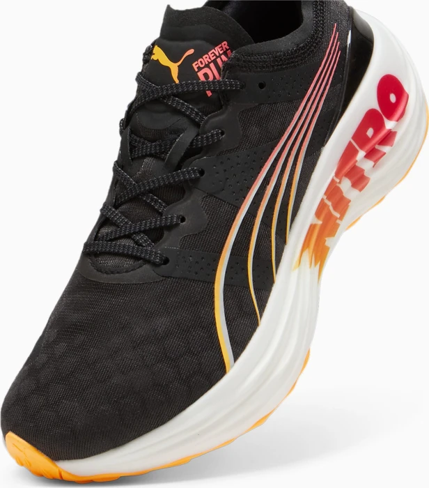 Puma ForeverRun NITRO puma black/sun stream/sunset glow (Damen)