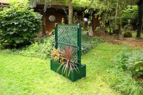 KHW Pflanzkasten mit Spalier zentral 100x43cm grün