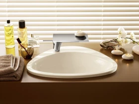Hansgrohe Axor Massaud Waschbeckenarmatur 110 brushed brass