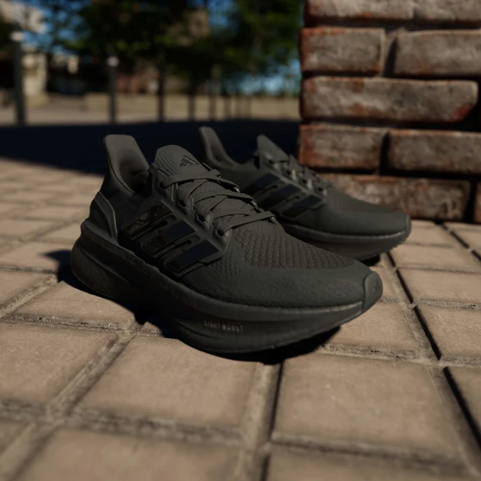 adidas Ultraboost 5 core black (Damen)