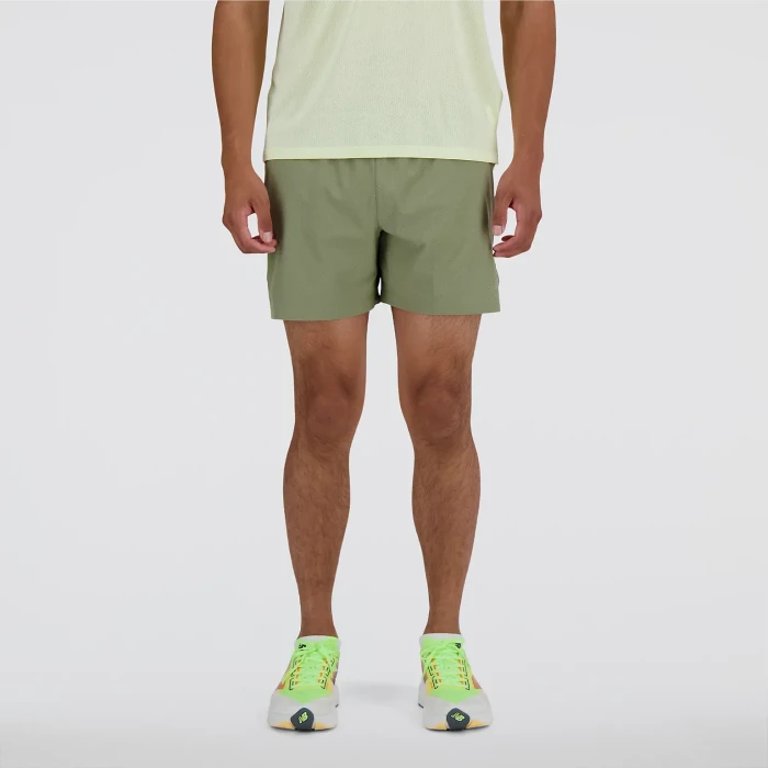New Balance RC 5" Laufhose kurz dark olivine (Herren)