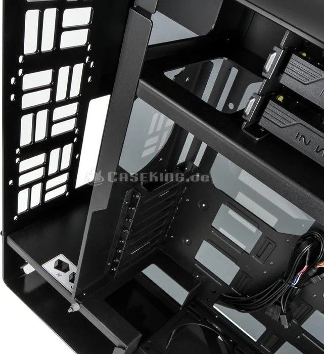 In Win 909 schwarz, Glasfenster