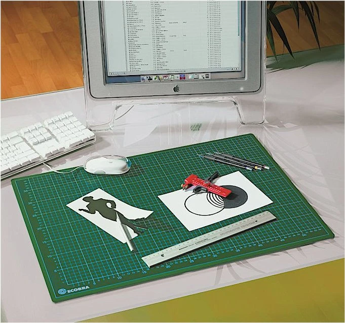 Ecobra Twin-Cutting-Mat selbstheilende Schneidematte 5-lagig, einseitig bedruckt, A1, schwarz/grün