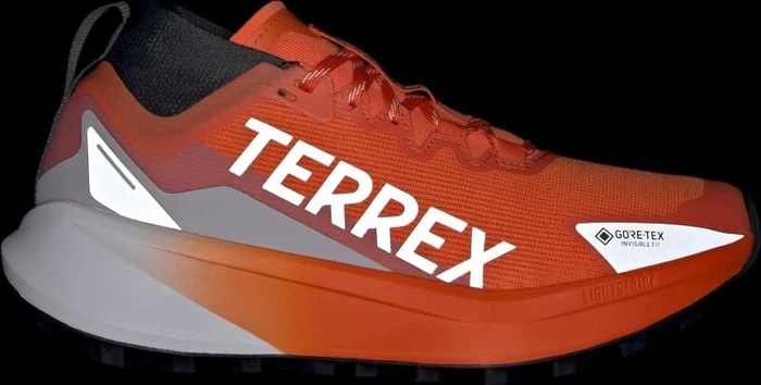 adidas Terrex Agravic GTX Trail semi impact orange/cloud white/carbon (Damen)