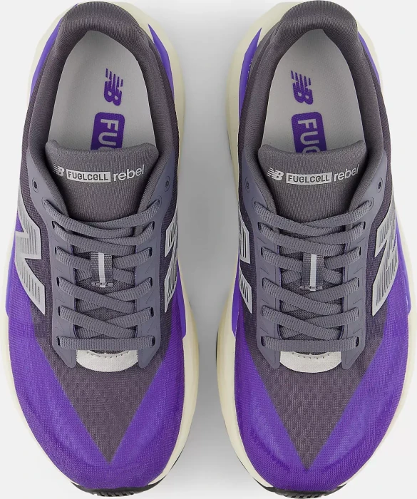 New Balance FuelCell Rebel v5 electric indigo/truffle salt/silver metallic (Damen)