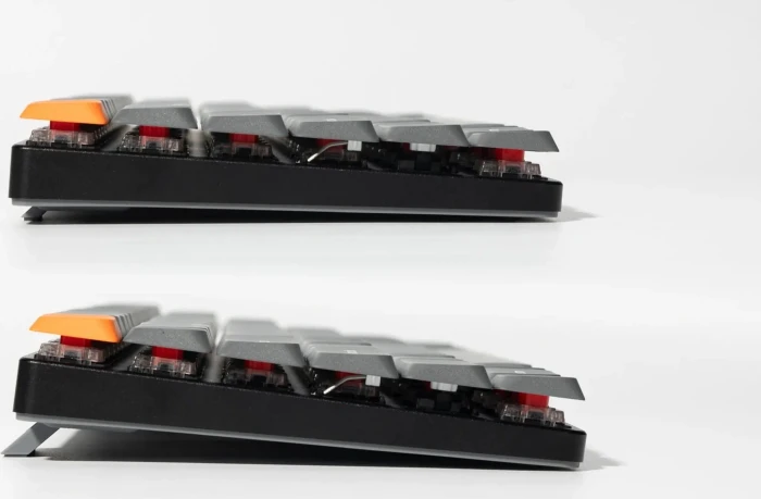 Keychron K17 Max, grau, LEDs RGB, Gateron LOW PROFILE 2.0 RED, USB/Bluetooth, US