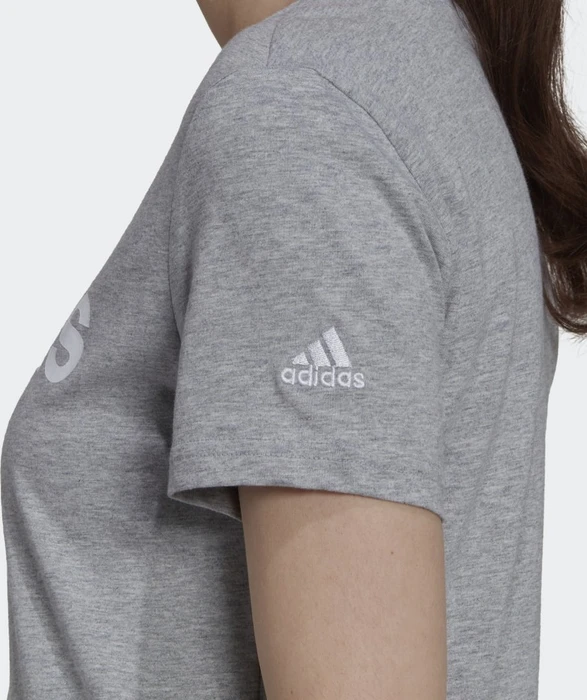 adidas Loungewear Essentials Slim Logo T-Shirt kurzarm medium grey heather/white (Damen)