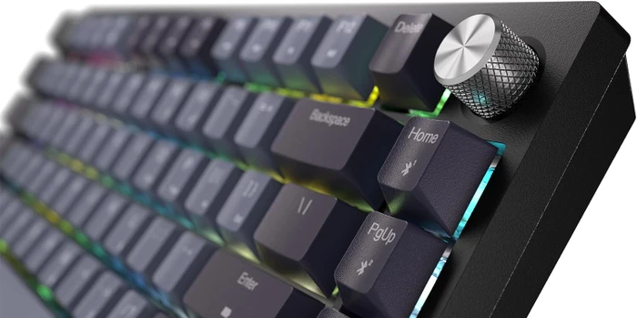 Corsair Gaming K65 Plus Wireless 75% RGB, schwarz/grau, MLX RED, USB/Bluetooth, US