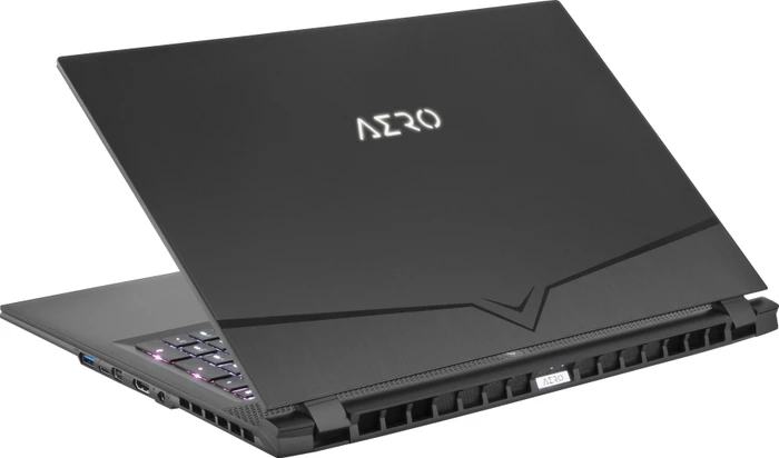 GIGABYTE AERO 17 WB-7DE1130SH, Core i7-10750H, 16GB RAM, 512GB SSD, GeForce RTX 2070 Max-Q, DE