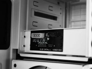NZXT Switch 810 weiß, Acrylfenster