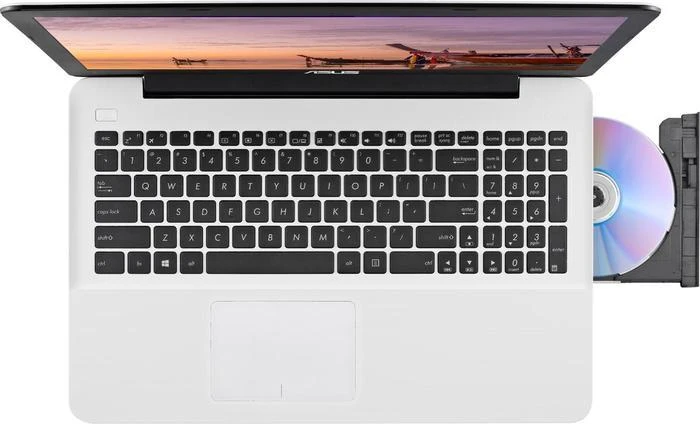 ASUS F554LA-XX2857D, weiß, Core i3-4005U, 4GB RAM, 500GB HDD, DE