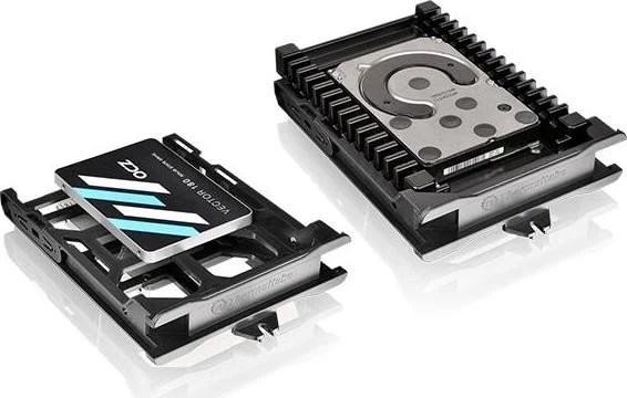 Thermaltake Core P3 Tempered Glass Edition, schwarz, Glasfenster