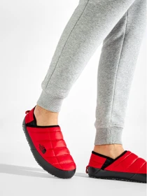 The North Face Thermoball V Traction tnf red/tnf black (Herren)