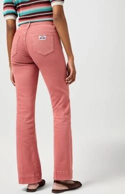 Wrangler Flare Jeans washed red (Damen)