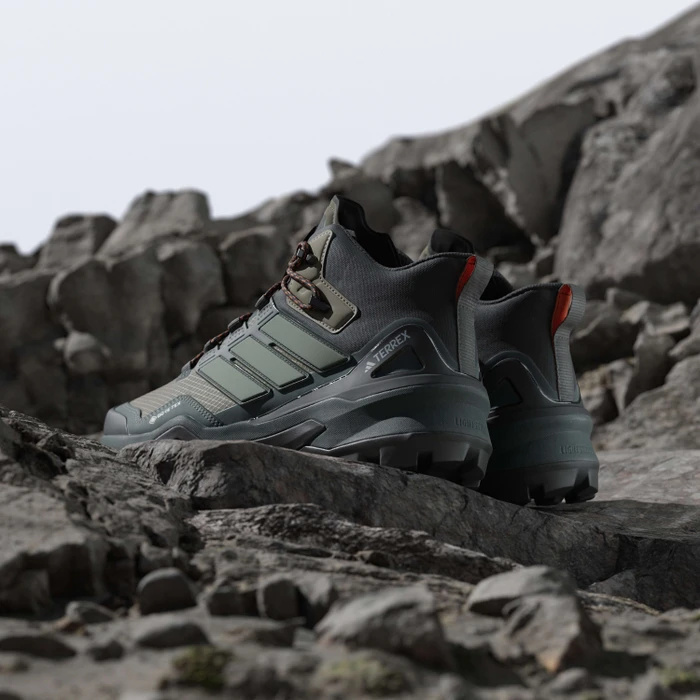 adidas Terrex Skychaser Mid GTX olive strata/silver green/core black (Herren)