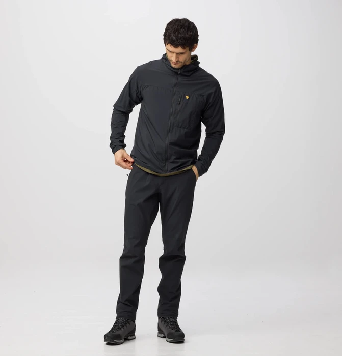 Fjällräven Bergtagen Windshell Funktionsjacke schwarz (Herren)