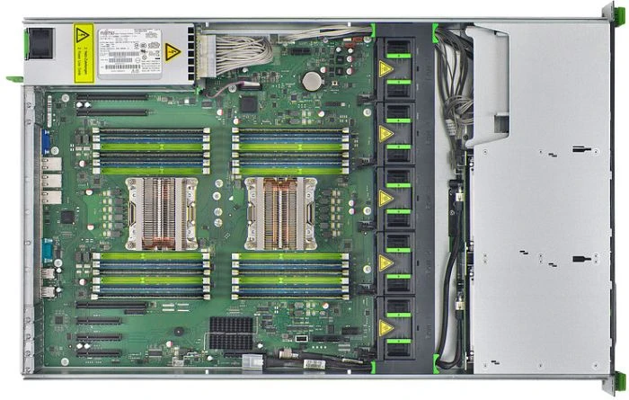 Fujitsu Primergy RX300 S8, Xeon E5-2620 v2, 8GB RAM, 2HE