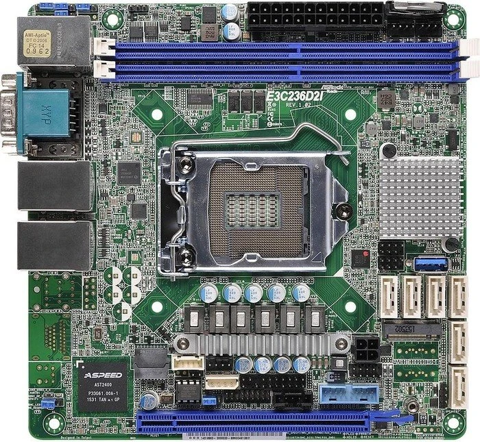 ASRock Rack C236