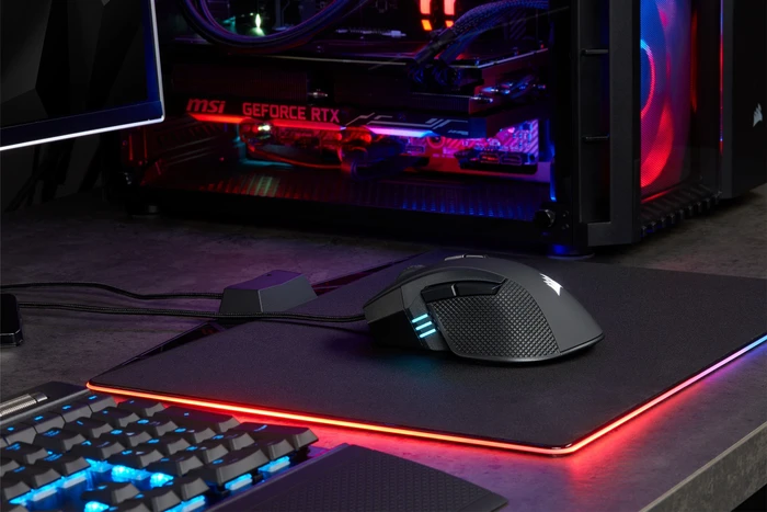 Corsair Ironclaw RGB, USB