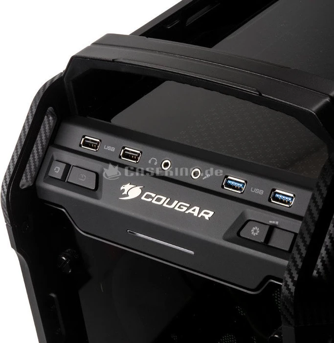 Cougar Panzer Evo, Glasfenster