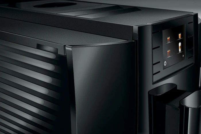Jura E8 EB piano black