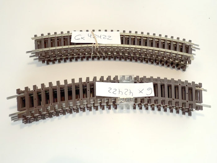 Roco - Spur H0 Gleis -Gebogenes Gleis R2, 30°