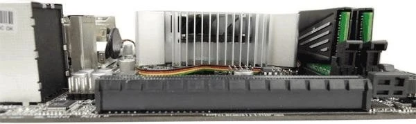 Gelid Solutions Slim Silence AM1