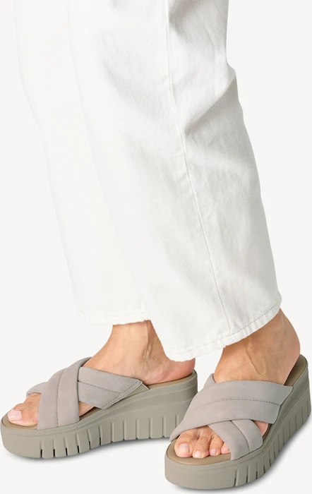 Tamaris Lederpantolette beige (Damen)