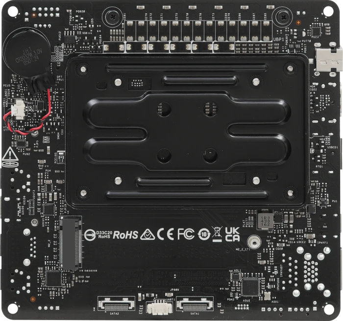 ASRock DeskMini X600/USB4