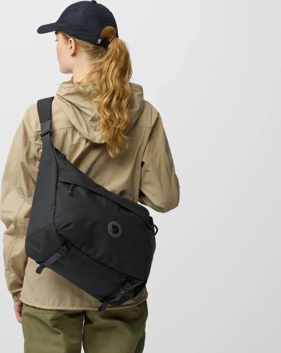 Fjällräven Färden Crossbody Umhängetasche coal black